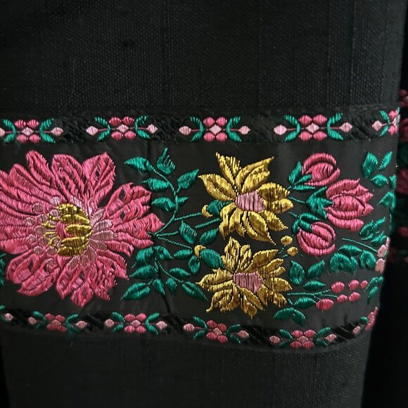 Ernst Licht Dirndl size 10 - Picture 4 of 11